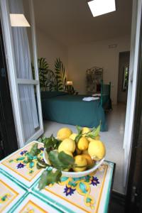 Jungle Rooms