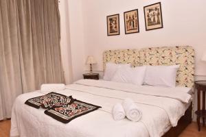 Chic 4BR Apt in Downtown - Mint 5