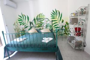 Jungle Rooms