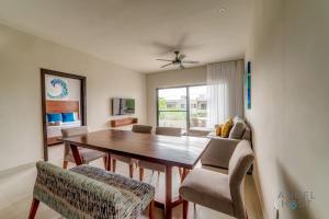 Tranquil Stay Onsite Pool Gym and Playground