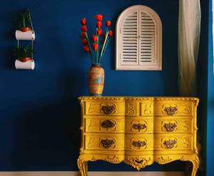 Sea View W Pool, Terrace & Parking