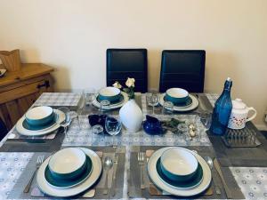 Contractors and families welcome