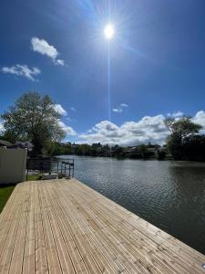 Le beau studio du bord de leau