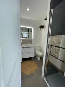 Le beau studio du bord de leau