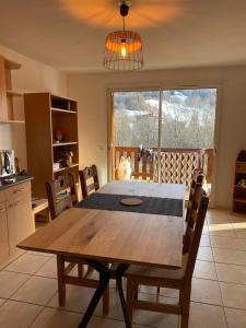Appartements Grand appartement Ancelle : photos des chambres