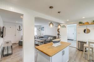 Beachfront Salisbury Retreat w Fire Pit & Grill