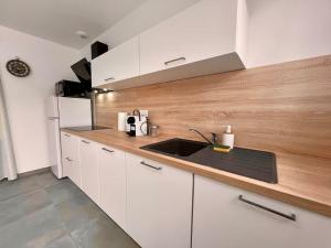 Appartements Appart Climatise 4prsn Proche Chateaufarine : photos des chambres