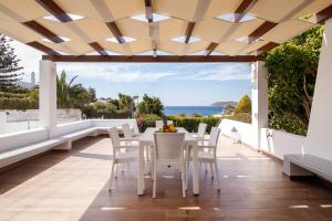 Astarte Sunset Villa