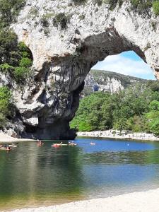 Sejours chez l'habitant Les Vignes : photos des chambres