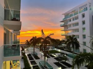 Cartagena primera línea de playa azul frente al mar