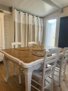 Maisons de vacances Face aux Isles : photos des chambres