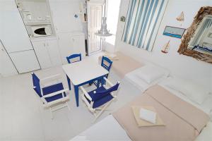 Feni Traditional House Loutra 2 bedrooms 6 guests