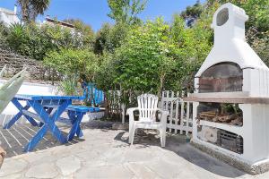 Feni Traditional House Loutra 2 bedrooms 6 guests