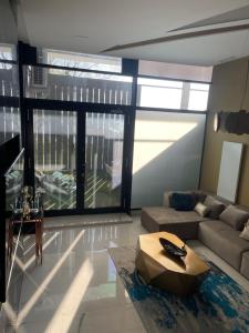 Luxury Apartment Club218