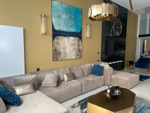 Luxury Apartment Club218