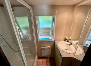 Campings Tiki House M-Home-Climatise - Belle parcelle ! : photos des chambres