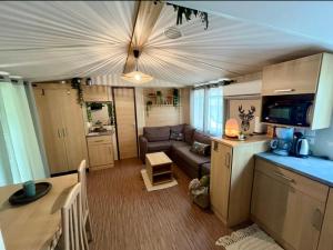 Campings Tiki House M-Home-Climatise - Belle parcelle ! : photos des chambres