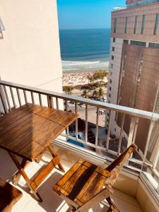 Pé na areia! Apart hotel com vista para o mar e lazer completo! Front beach apartment with ocean view and amenities!