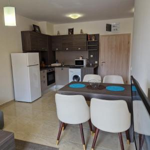 Private Apartment in Star Dreams Complex