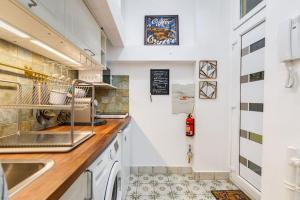 Amazing Kazinczy Flat No. 1 Budapest