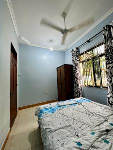 Queen Elizabeth Apartment