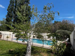 Maisons de vacances La Maison Brennus , Piscine, 15 Min des Plages : photos des chambres