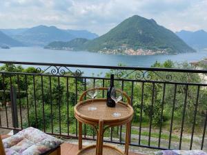 SEBINO apartment lake view di Villa Giuliana