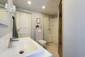 3 Bedroom Apartment with Terrace