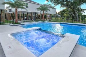 Waveland Beach Cottage 215