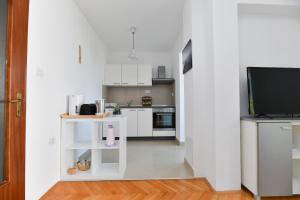 Apartments Punta Sole