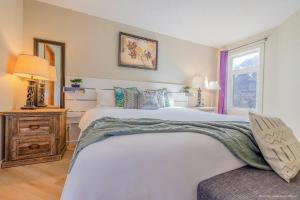 Lovely Mountain View 2 Bedroom Suite