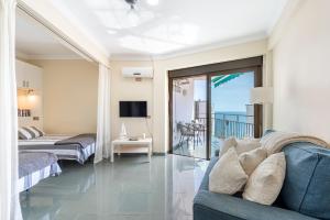 Apartment in Marbella centre frontbeach