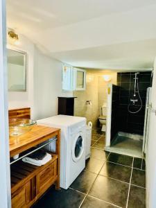 Maison climatisée avec piscine proche bandol