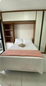 Barra, compacto, novo e aconchegante