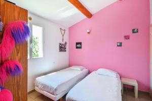 Les Mas et Villas de Pont Royal en Provence - maeva Home - Maison 5 pieces 10 personnes avec piscine privee - Prestige - Super Home MAE-6064 : photos des chambres