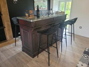 Maisons de vacances Le Moulin du Gue en Vendee Gite atypique et exceptionnel de 15 personnes au bord de l'eau a 30 minutes du PuyduFou : photos des chambres