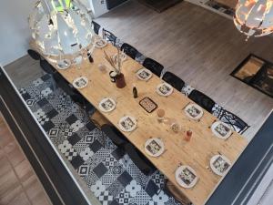 Maisons de vacances Le Moulin du Gue en Vendee Gite atypique et exceptionnel de 15 personnes au bord de l'eau a 30 minutes du PuyduFou : photos des chambres