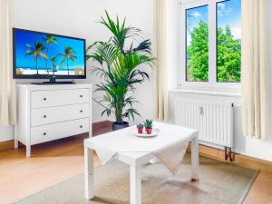 Bis 6 Personen - Helle, Ruhige Whg, 2 Bäder, DD Neustadt - Top Lage