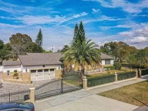 Grand Haven Spacious 3000ft Family Retreat - Riverview