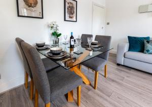 Tettenhall Lodge Apartment