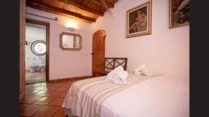 Seaside Villa in Porto Rotondo + Shared Pool img29