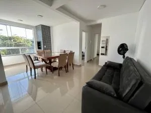 Novo 2 qts centrinho Ingleses - Praia dos Ingleses