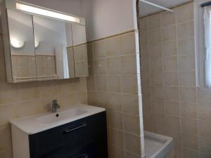 Appartements Appartement au pied du Luberon : photos des chambres