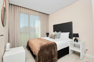 Two Bed En-Suite Apartment at The Terrace Sandton Gate