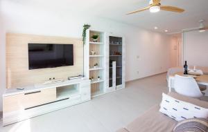 Amazing Apartment In Benidorm With Wifi