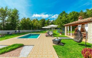 3 Bedroom Gorgeous Home In Labin 