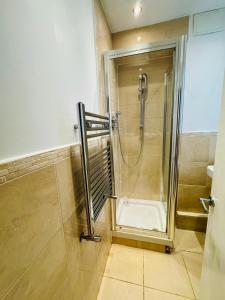 London Bridge Retreat