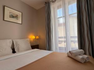 Hotels HOTEL PARIS VESINET- Logis Hotel Restaurant : photos des chambres