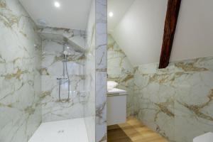 Maisons de vacances La Ruine - Gite d-Alsace jusqu-a 10 personnes avec SPA interieur : photos des chambres