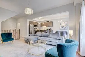 Luxury Living at the Falls - 4 bed house - Niagara Falls